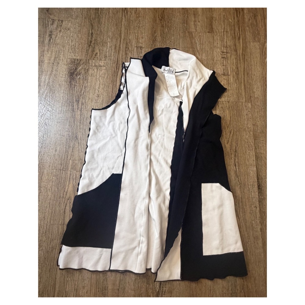 Joseph Ribkoff Colorblock Open Front Vest Black White Lettuce Edge Size 14